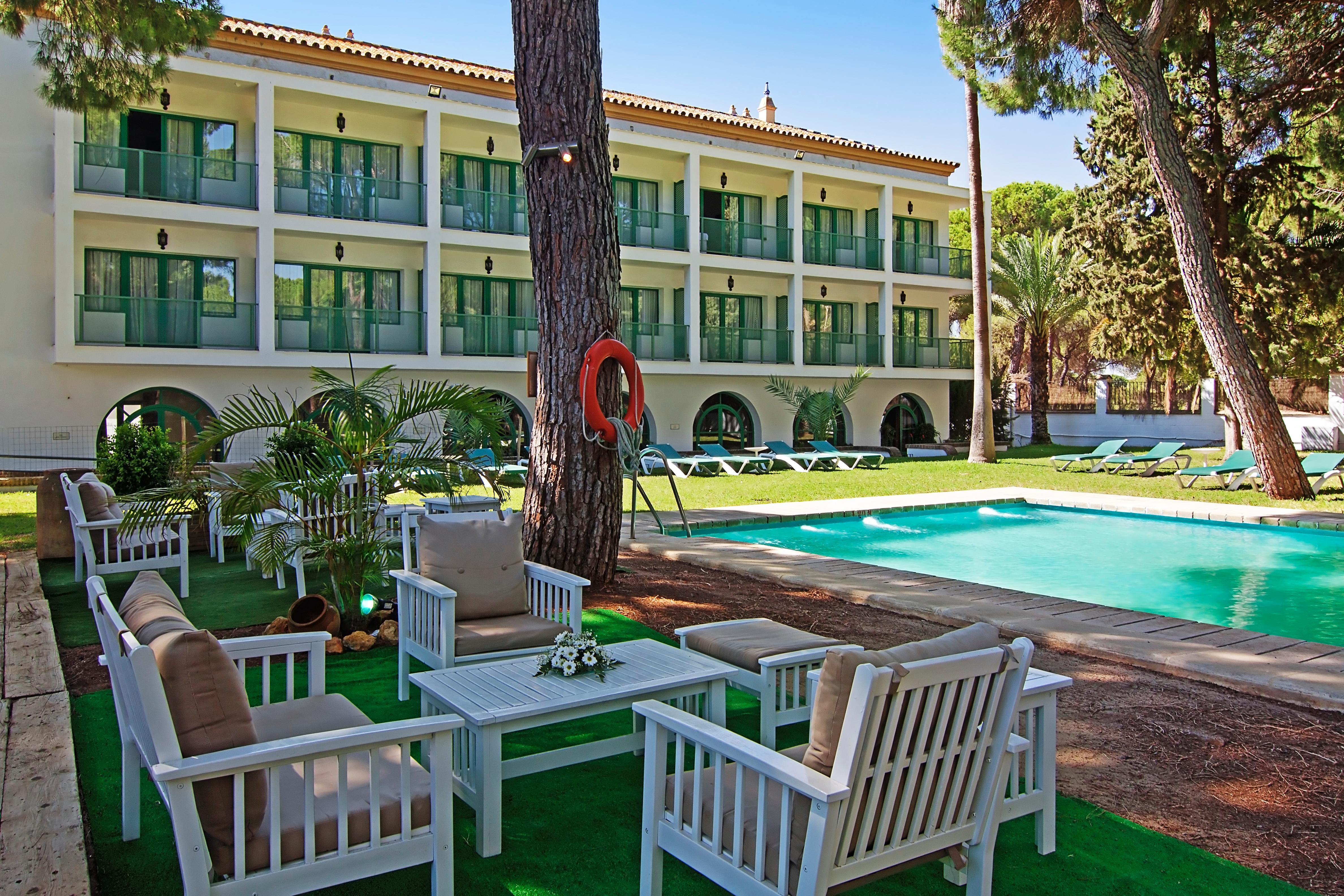 Hotel Oromana Alcala de Guadaira Exterior photo