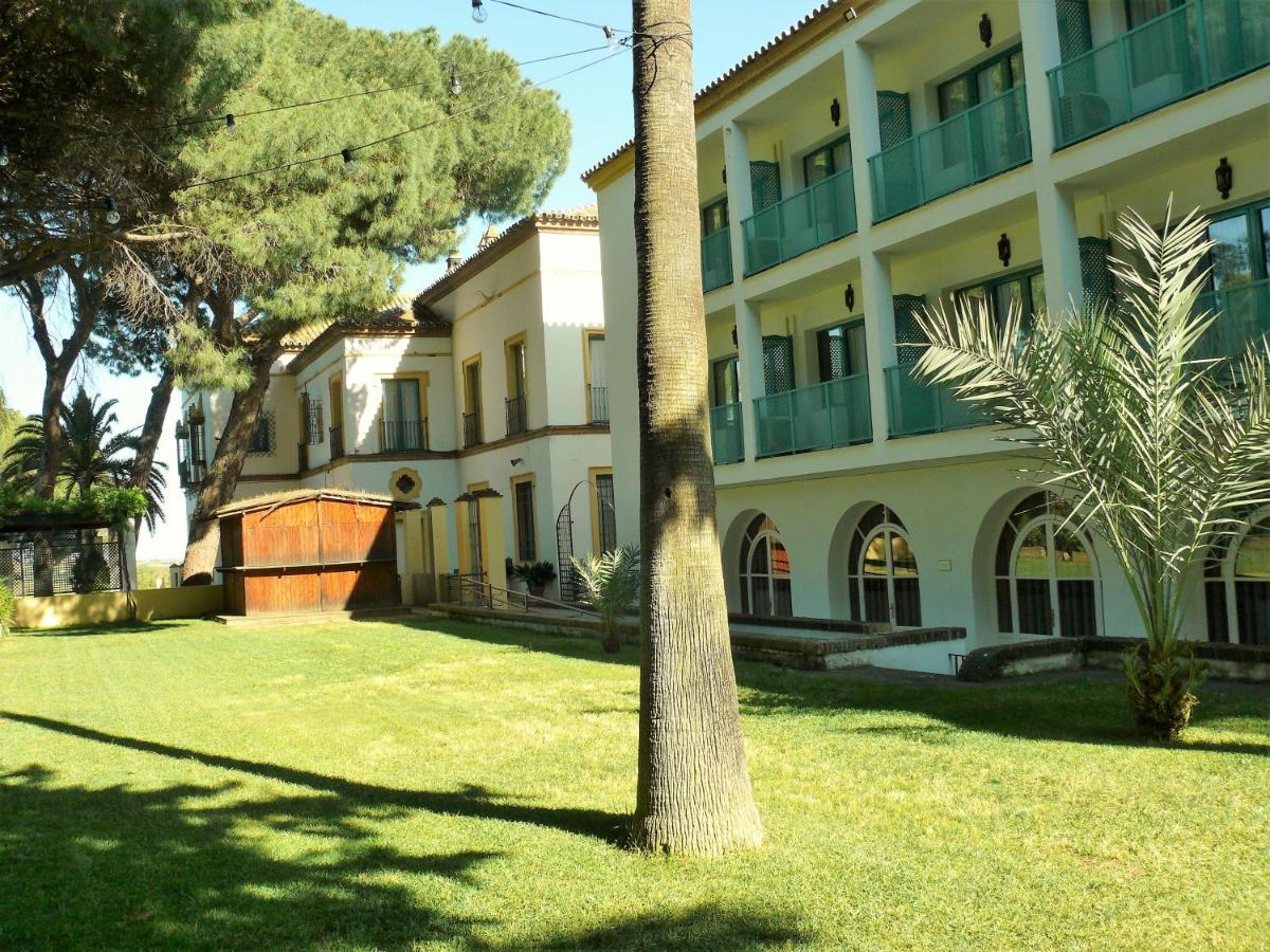 Hotel Oromana Alcala de Guadaira Exterior photo